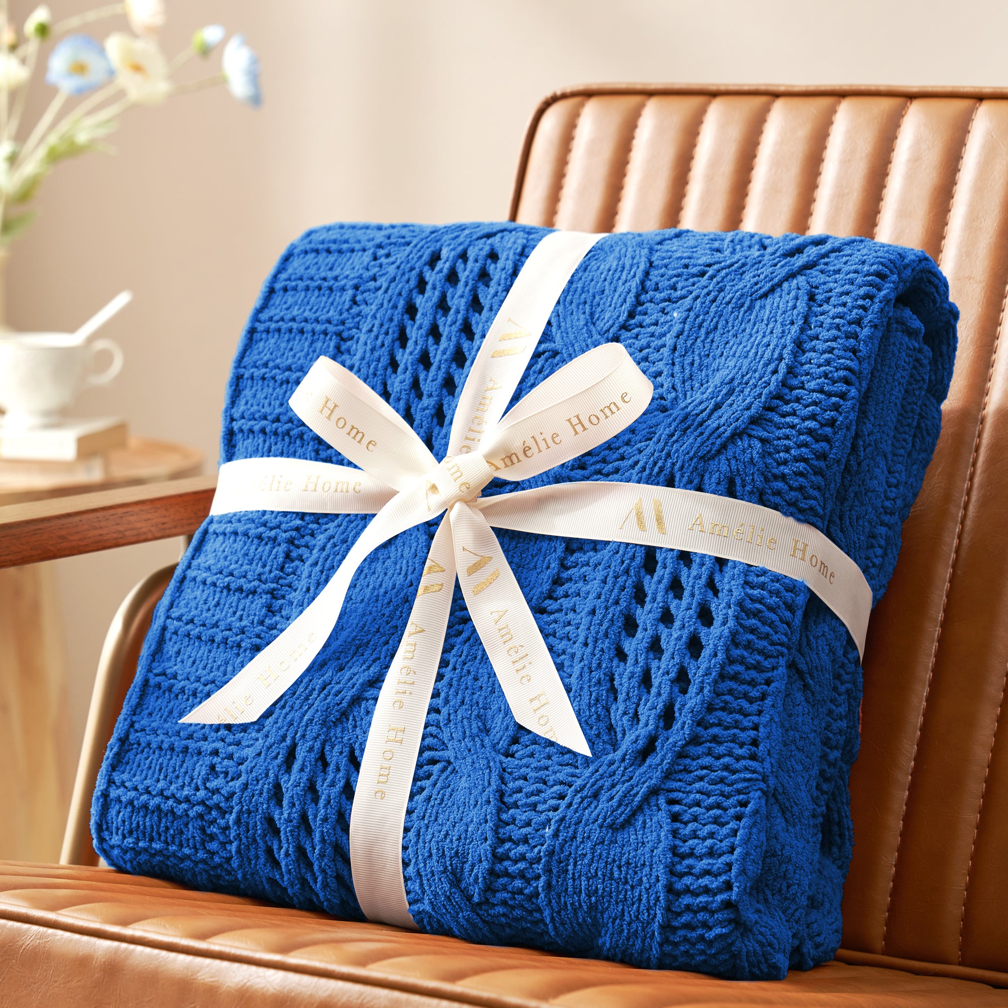 Cable Knitted Throw Blanket-Blue