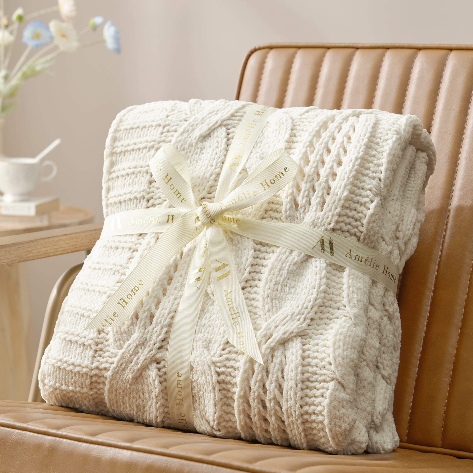 Cable Knitted Throw Blanket-Ivory