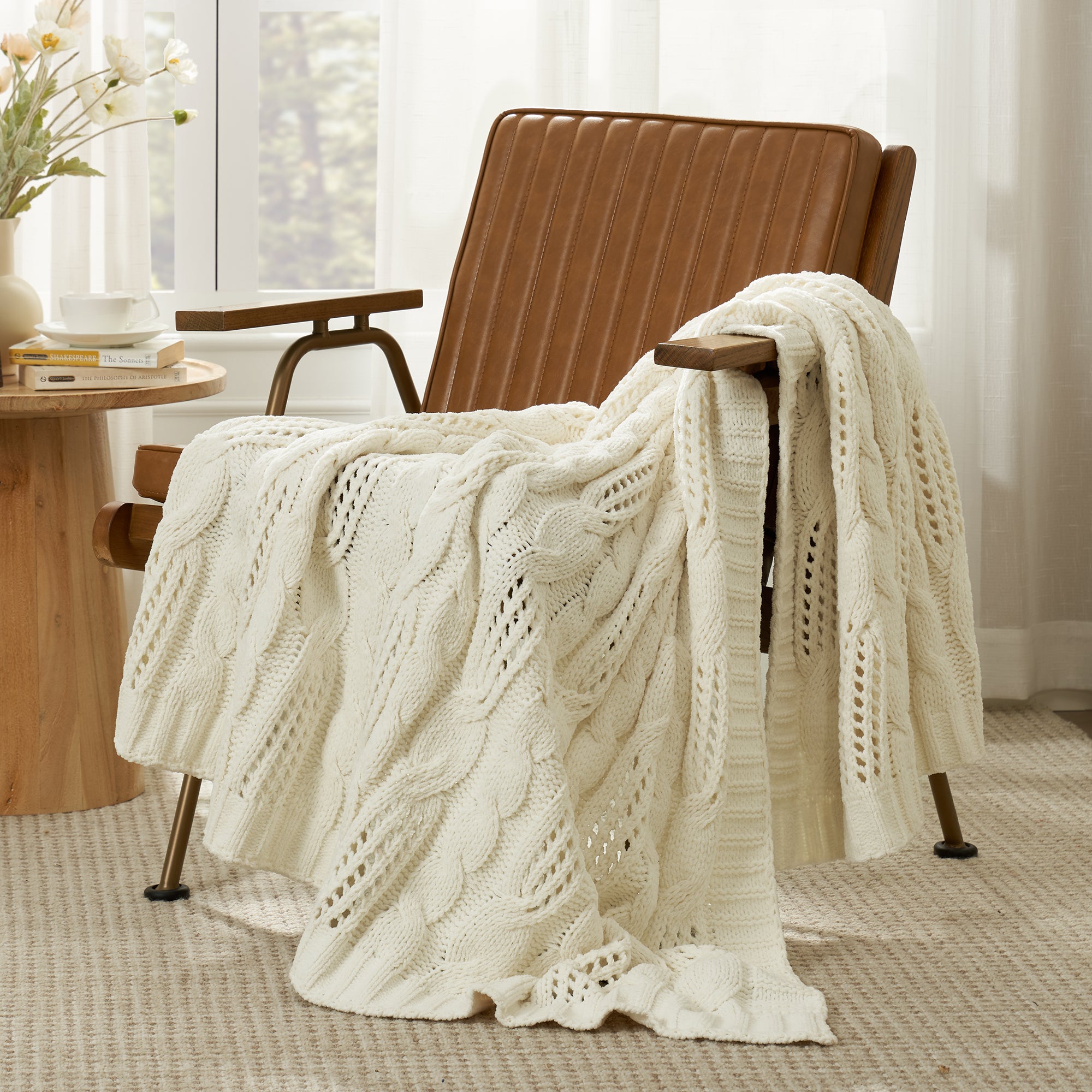 Cable Knitted Throw Blanket-Ivory