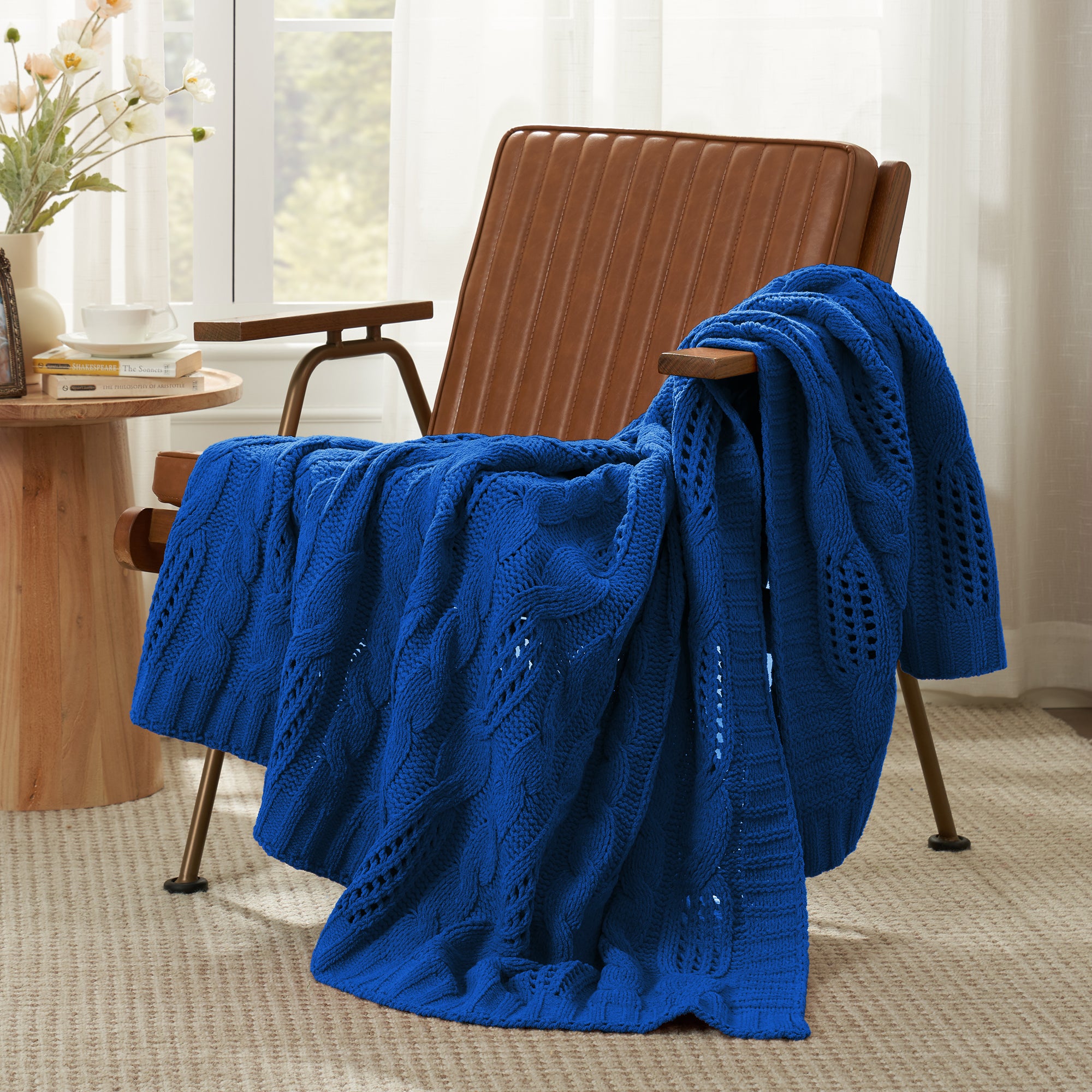 Cable Knitted Throw Blanket-Blue