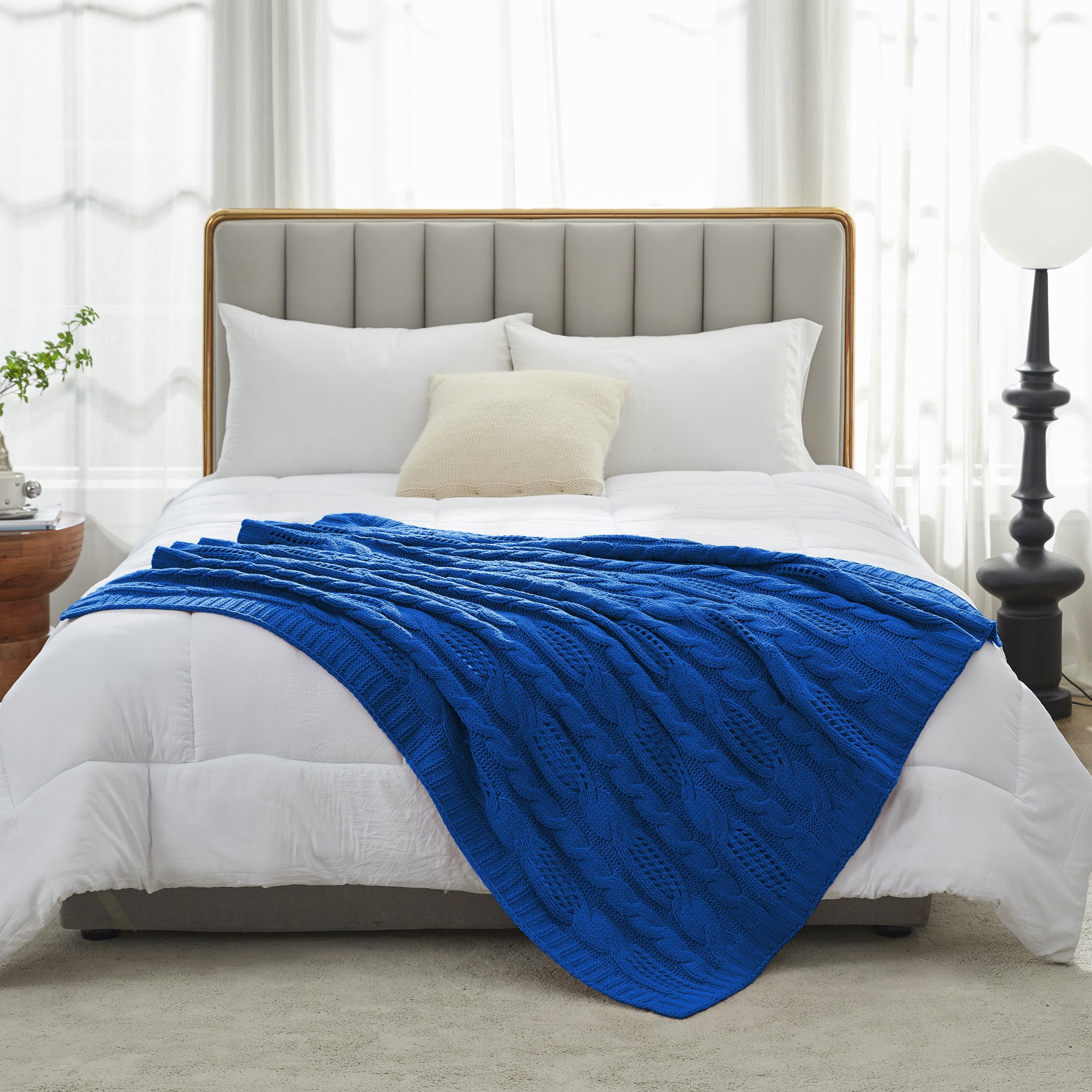 Cable Knitted Throw Blanket-Blue