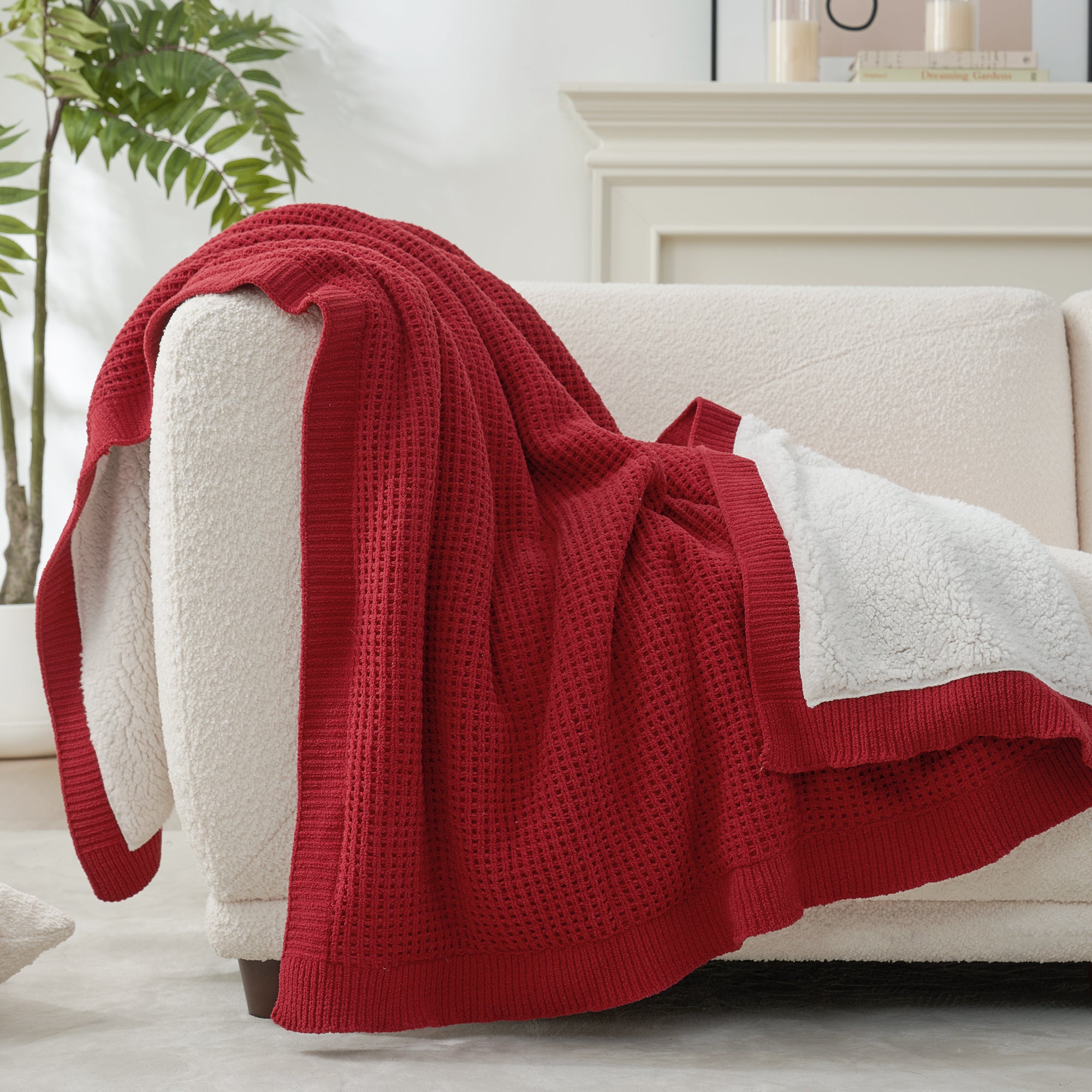 Chenille Waffle Weave Sherpa Fleece Reversible Throw Blanket-red